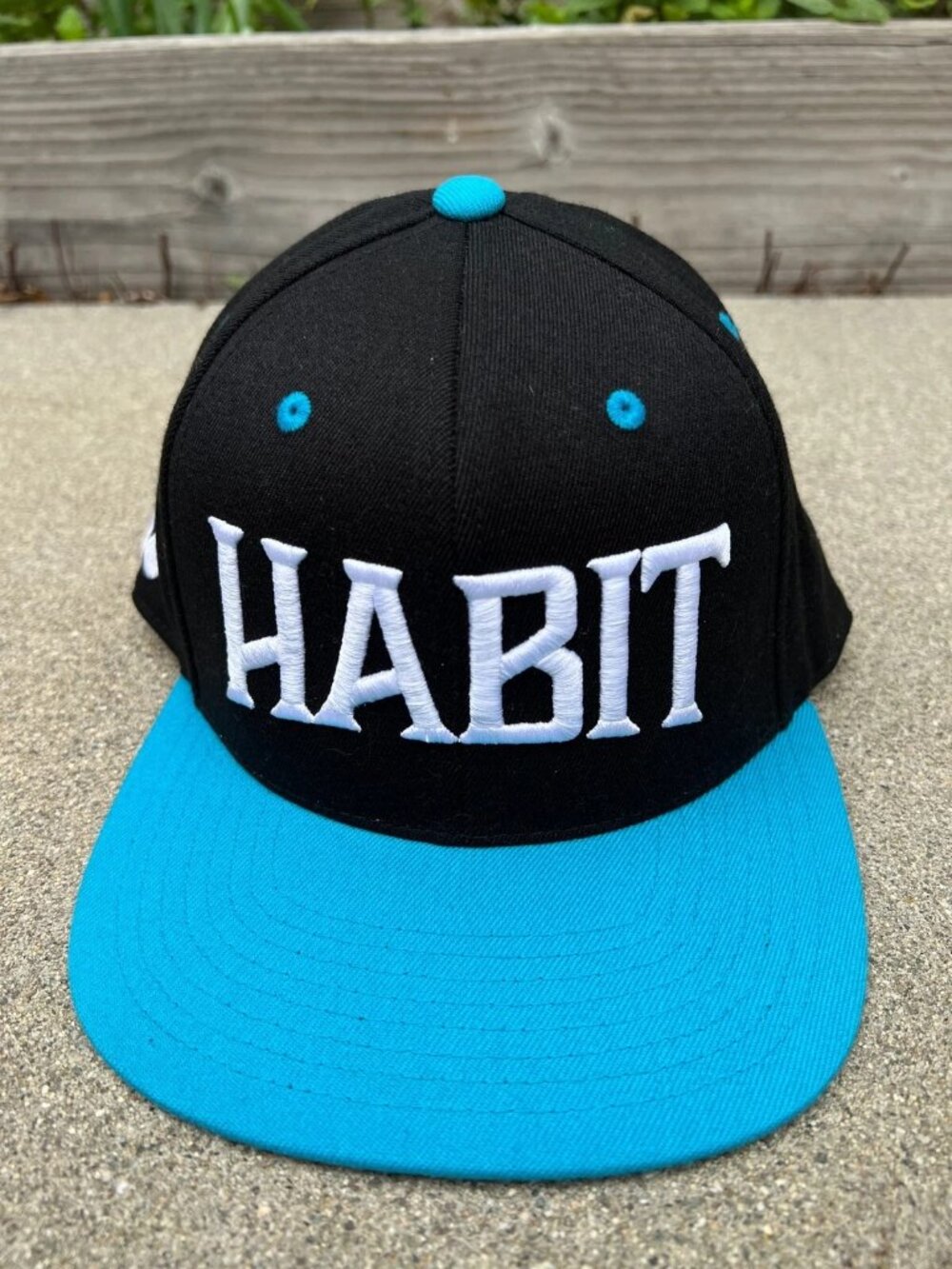 FLEX FIT 110 One Ten HABIT Snapback Hat Men's Embroidered Black Wool Blend Cap